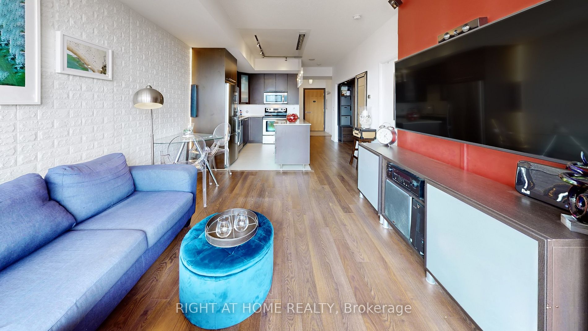 500 Sherbourne Street, #2604