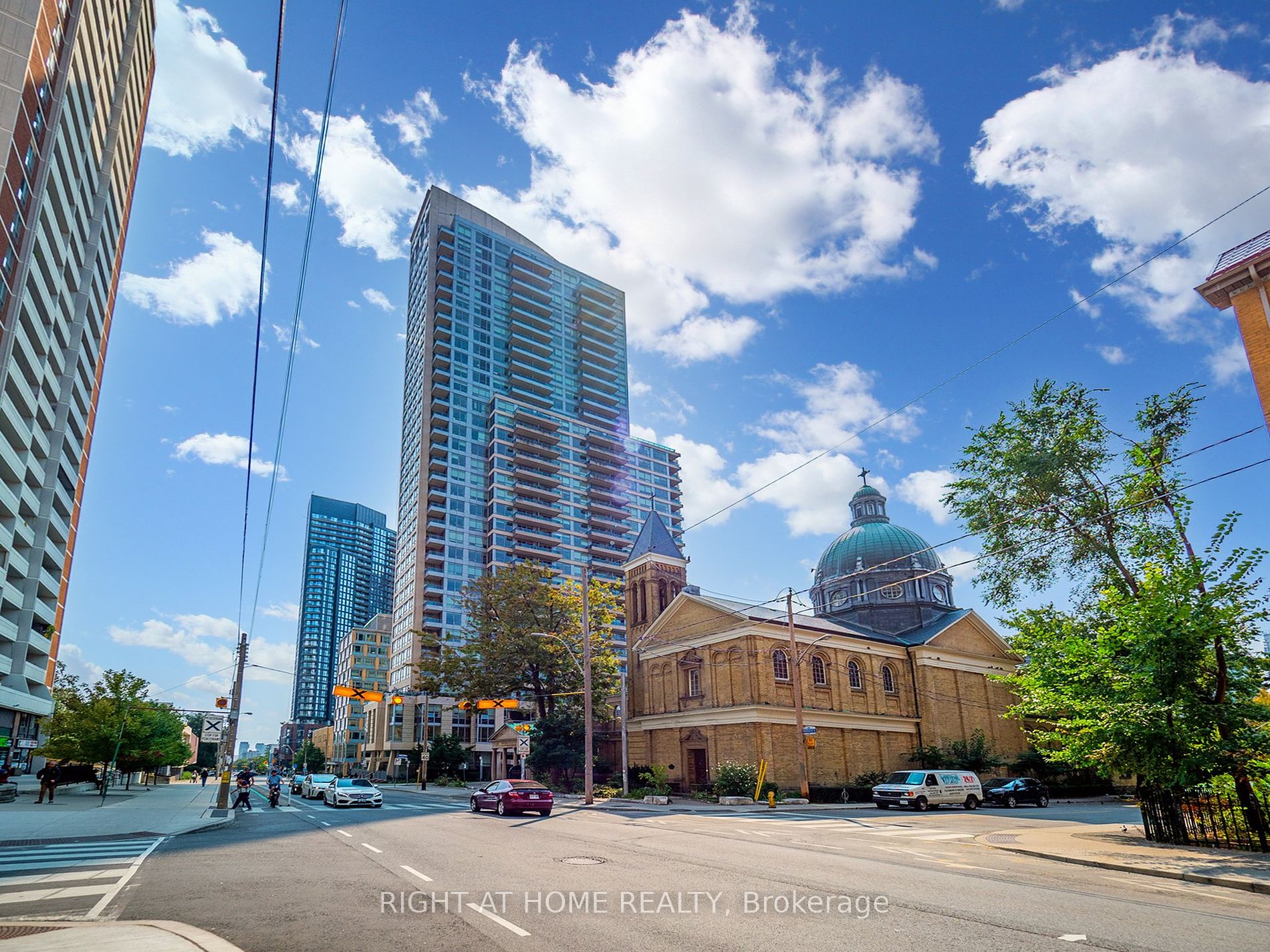500 Sherbourne Street, #2604