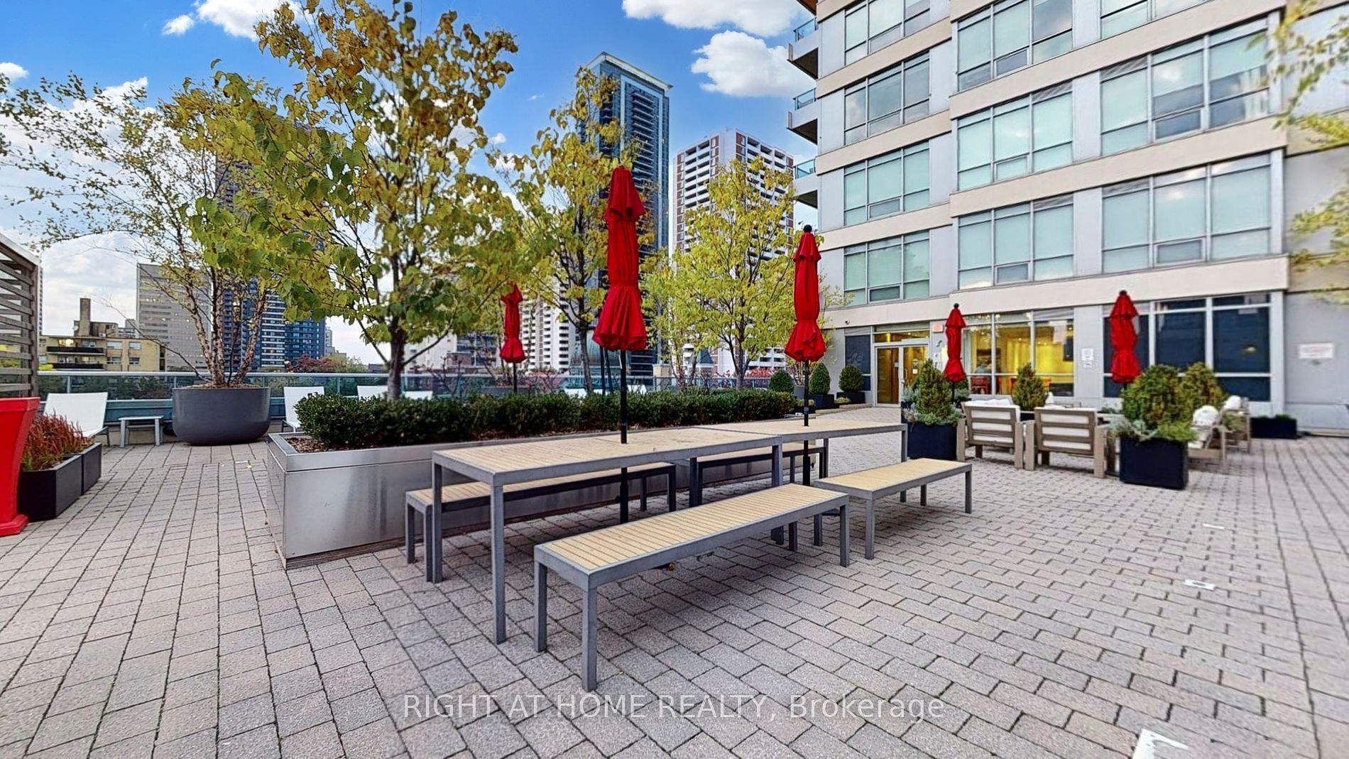 500 Sherbourne Street, #2604