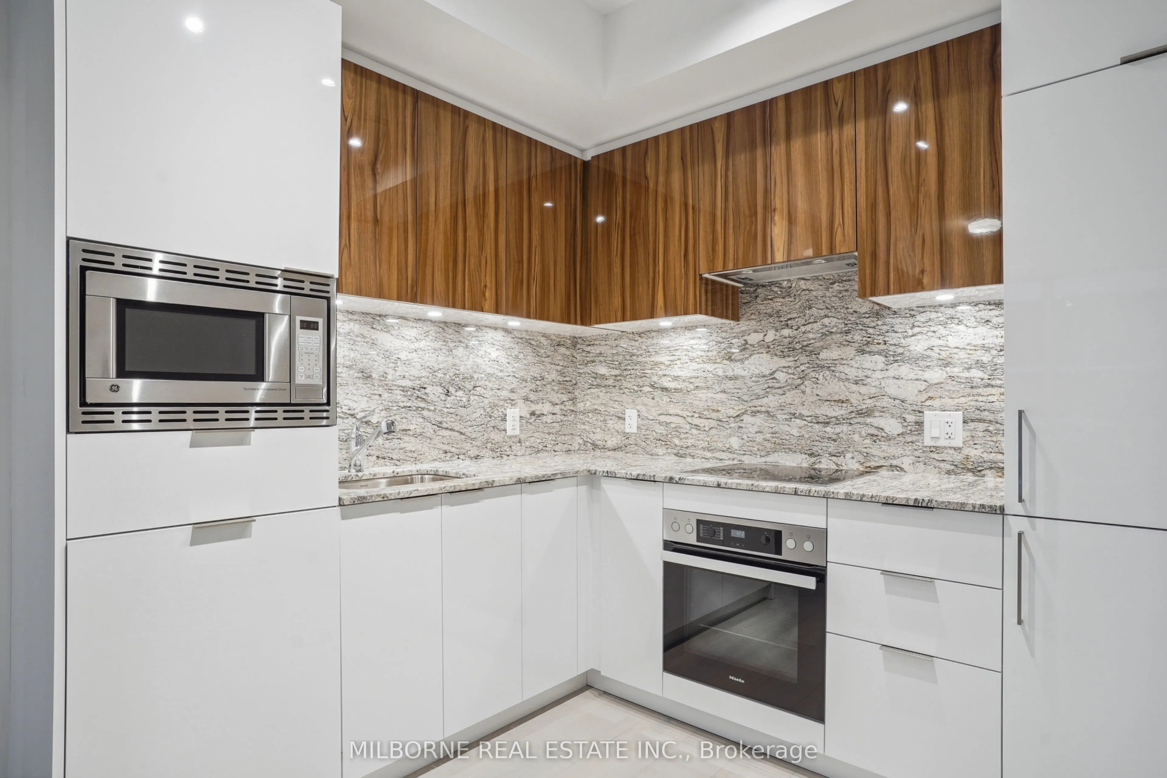 50 O'Neill Road, #216