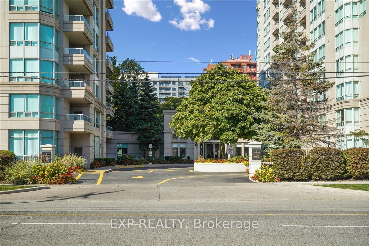 8 Covington Road, #1012