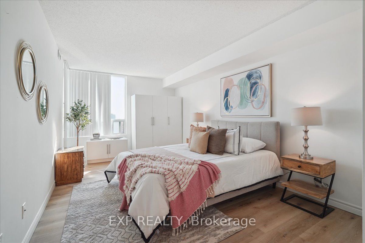 8 Covington Road, #1012