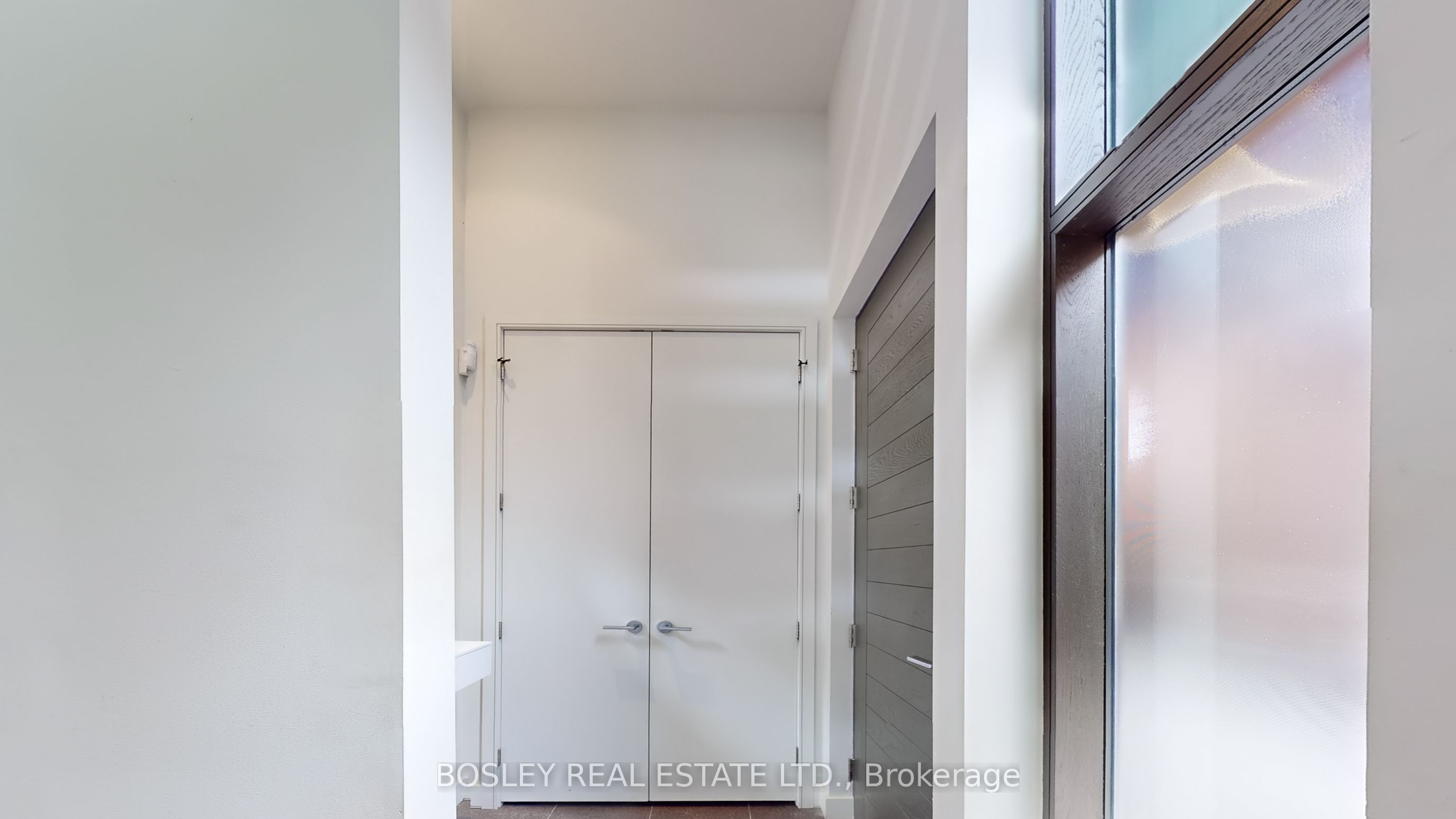 5 Braemar Avenue