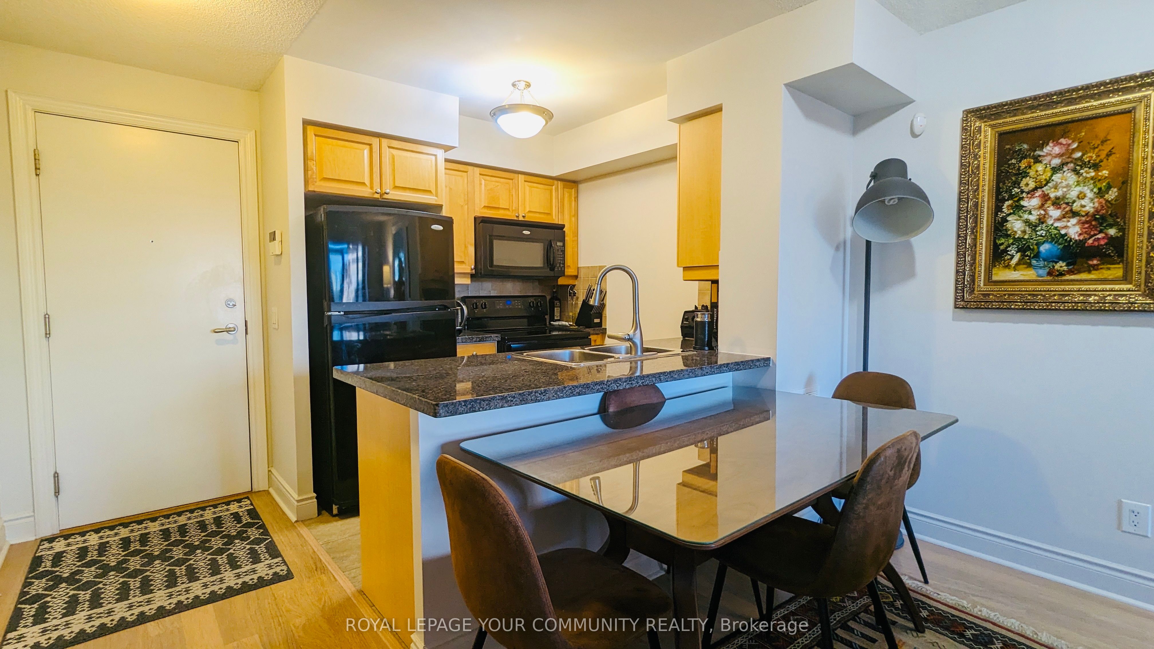 25 Greenview Avenue #325