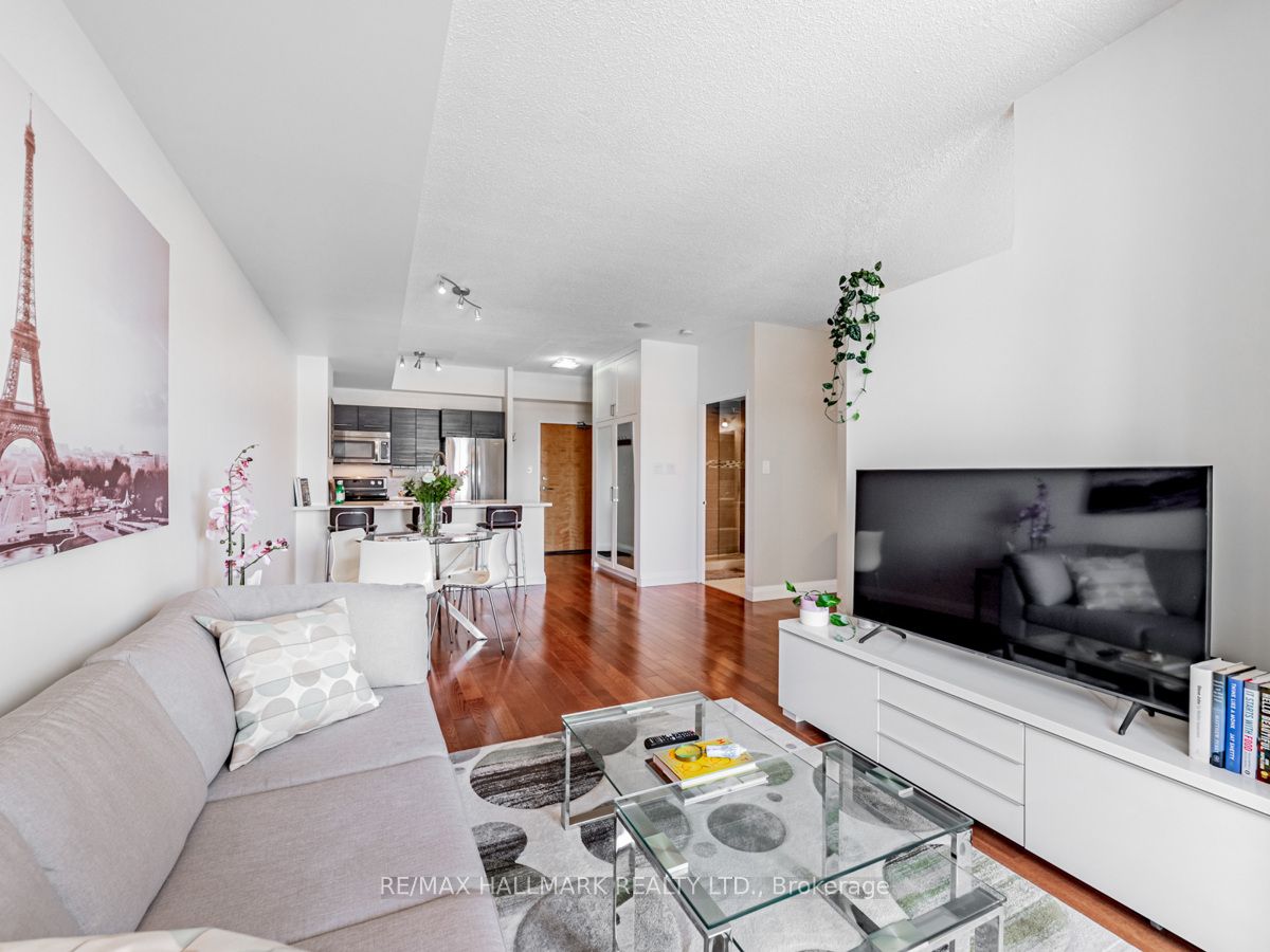 39 Parliament Street #1102