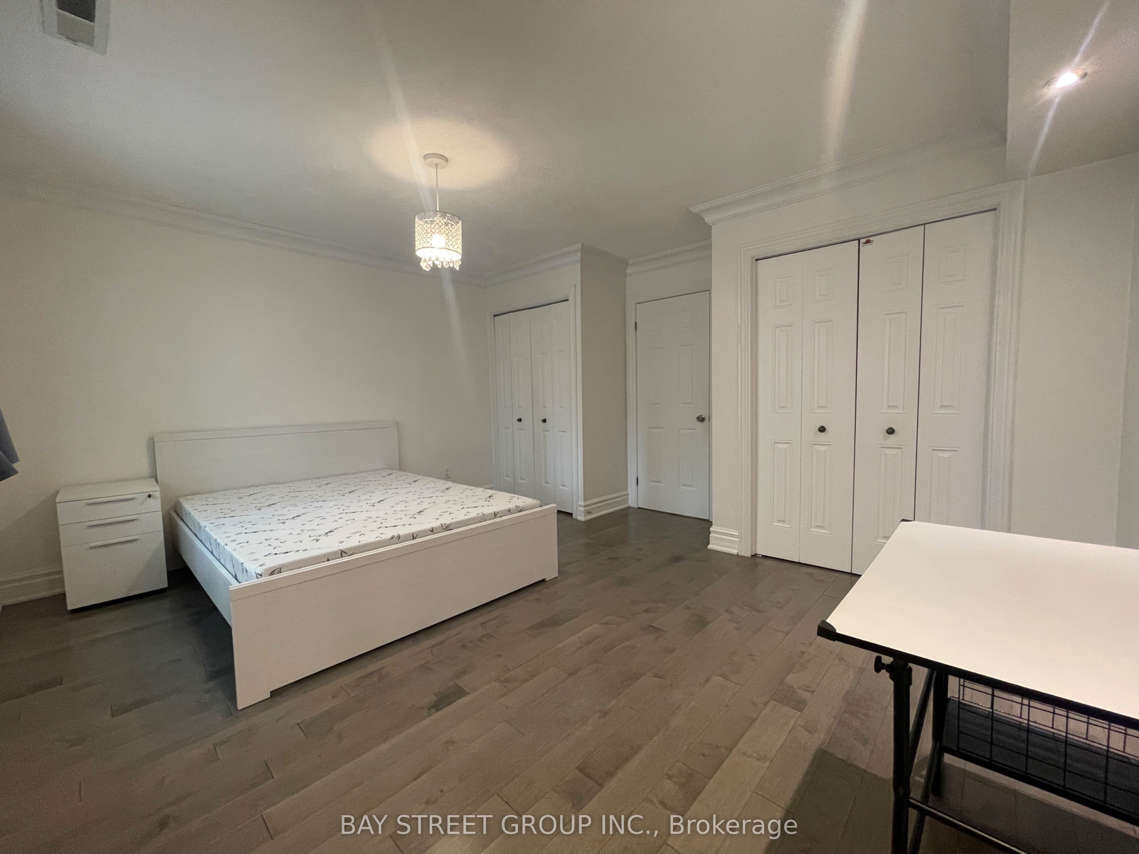 217 Mutual Street #Room 2