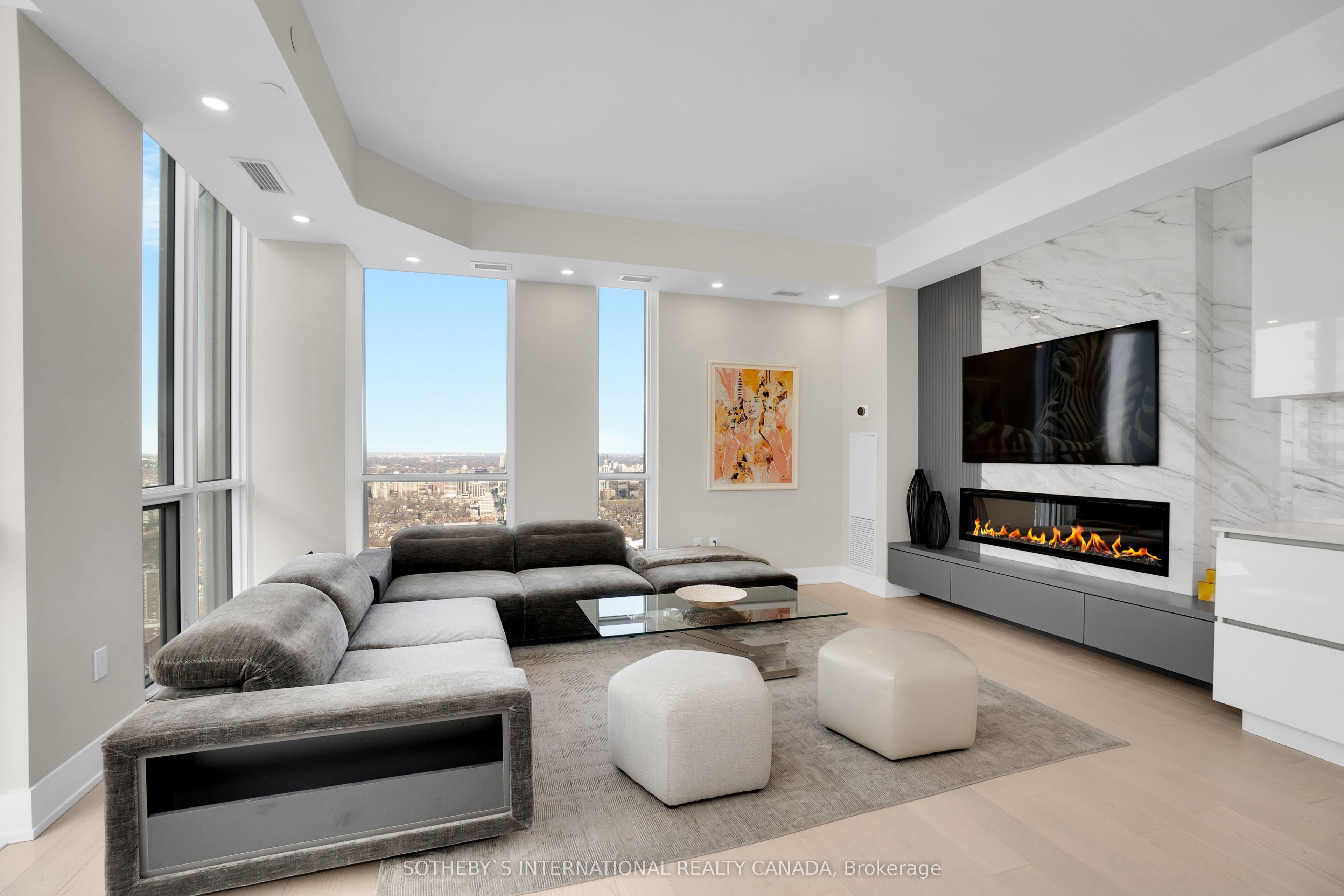 1 Yorkville Avenue #5405