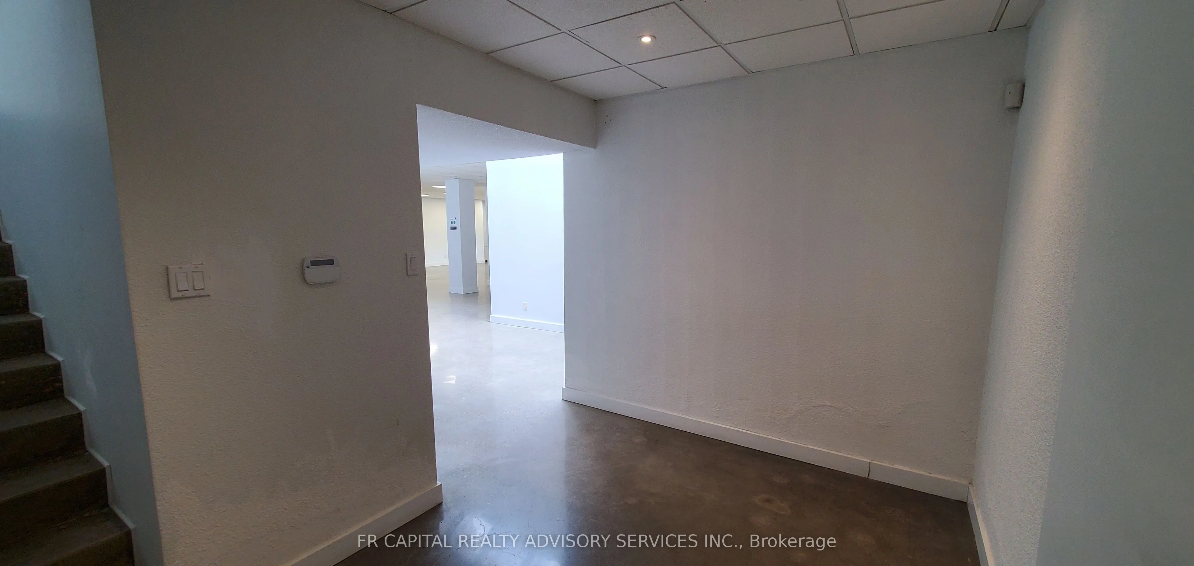 70 Yorkville Avenue, #30