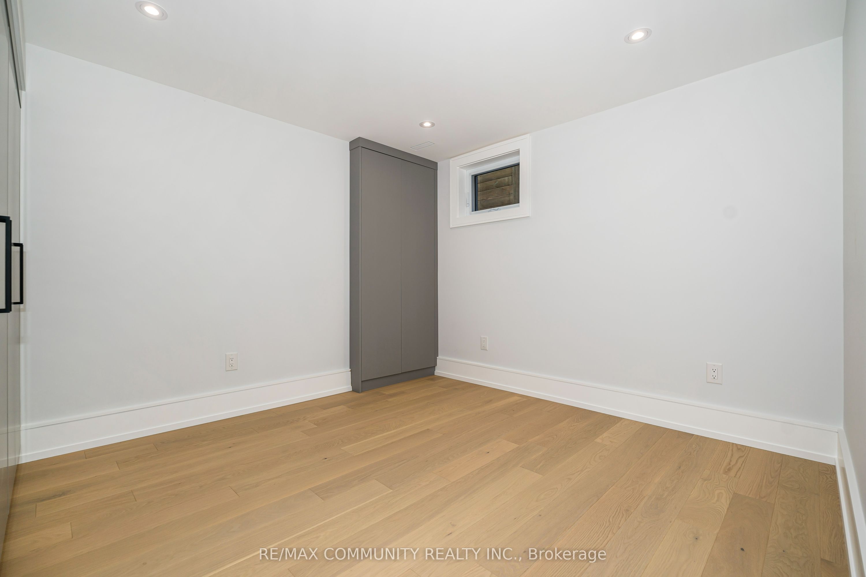 30 Kellythorne Drive