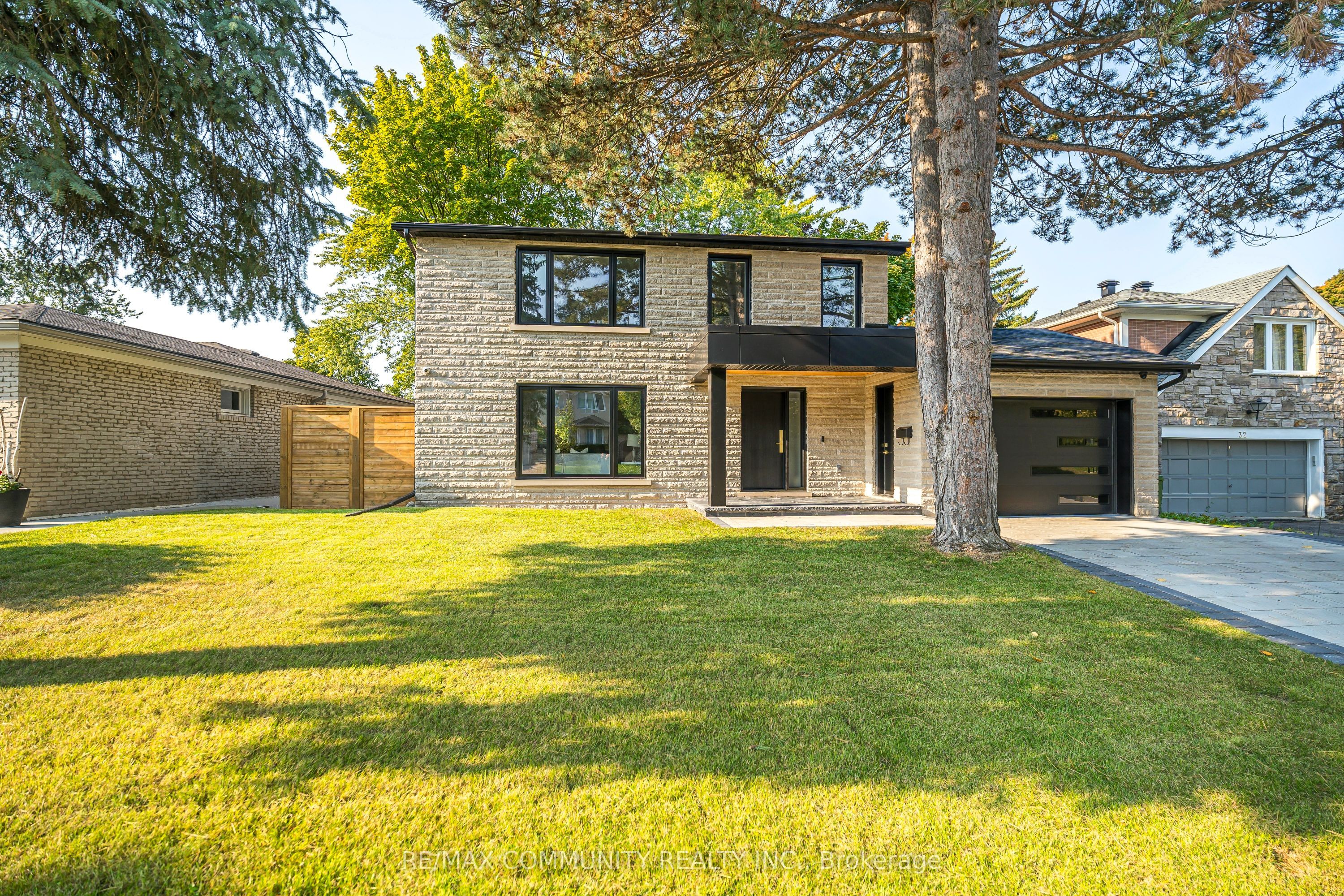 30 Kellythorne Drive