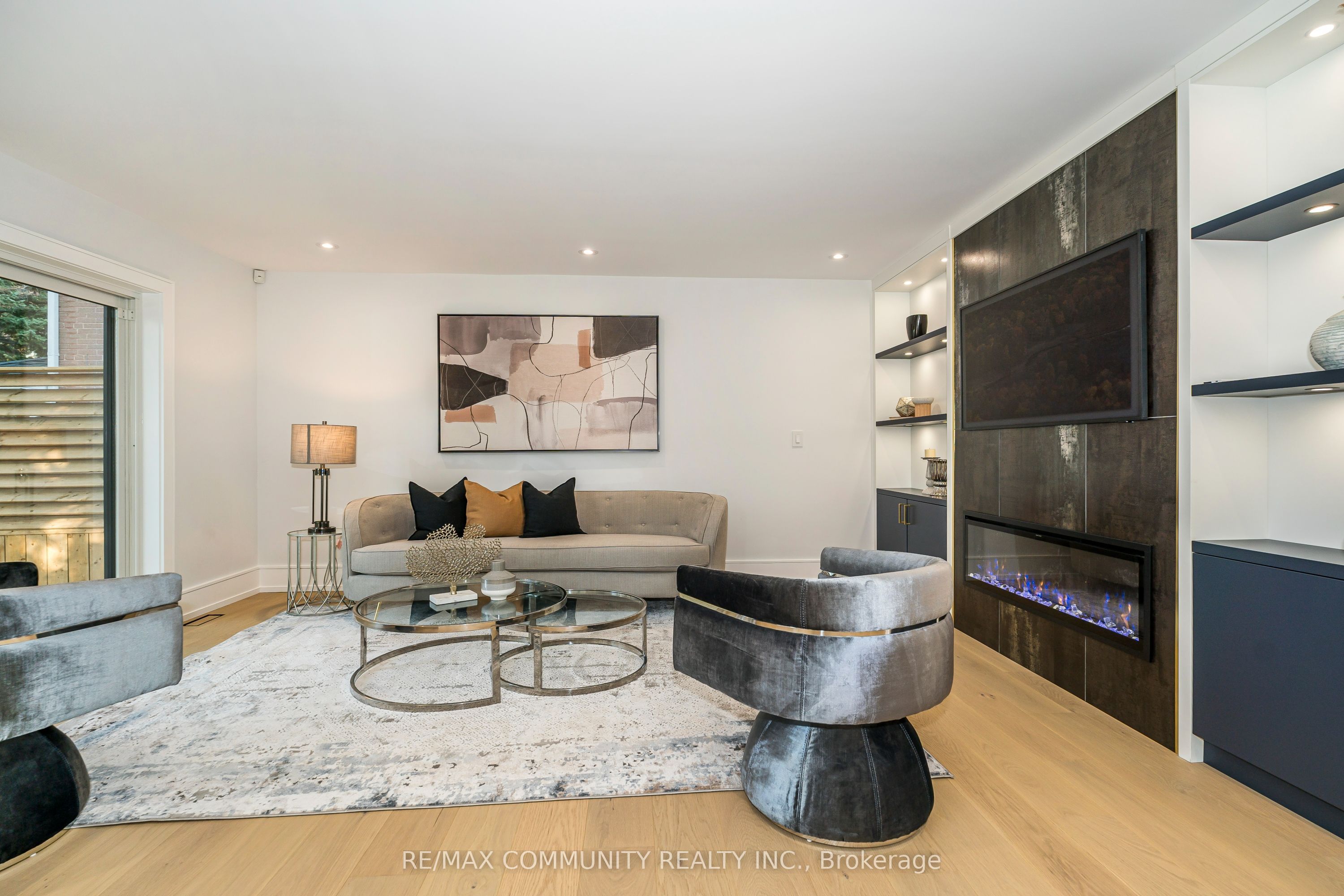 30 Kellythorne Drive