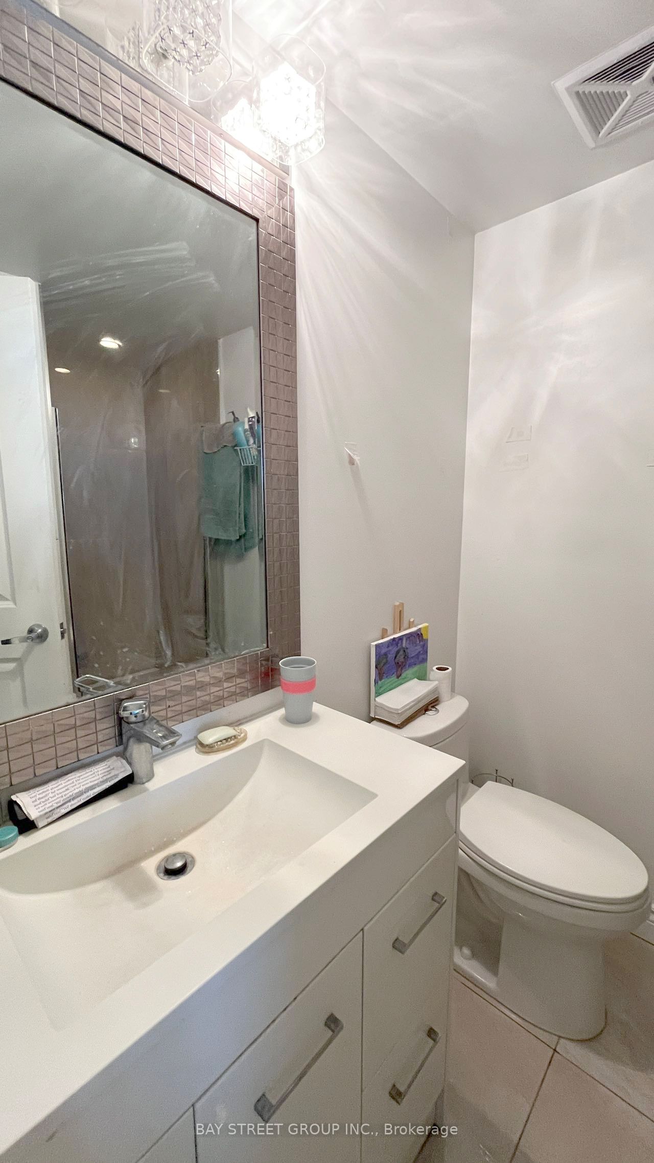 2885 Bayview Avenue #813