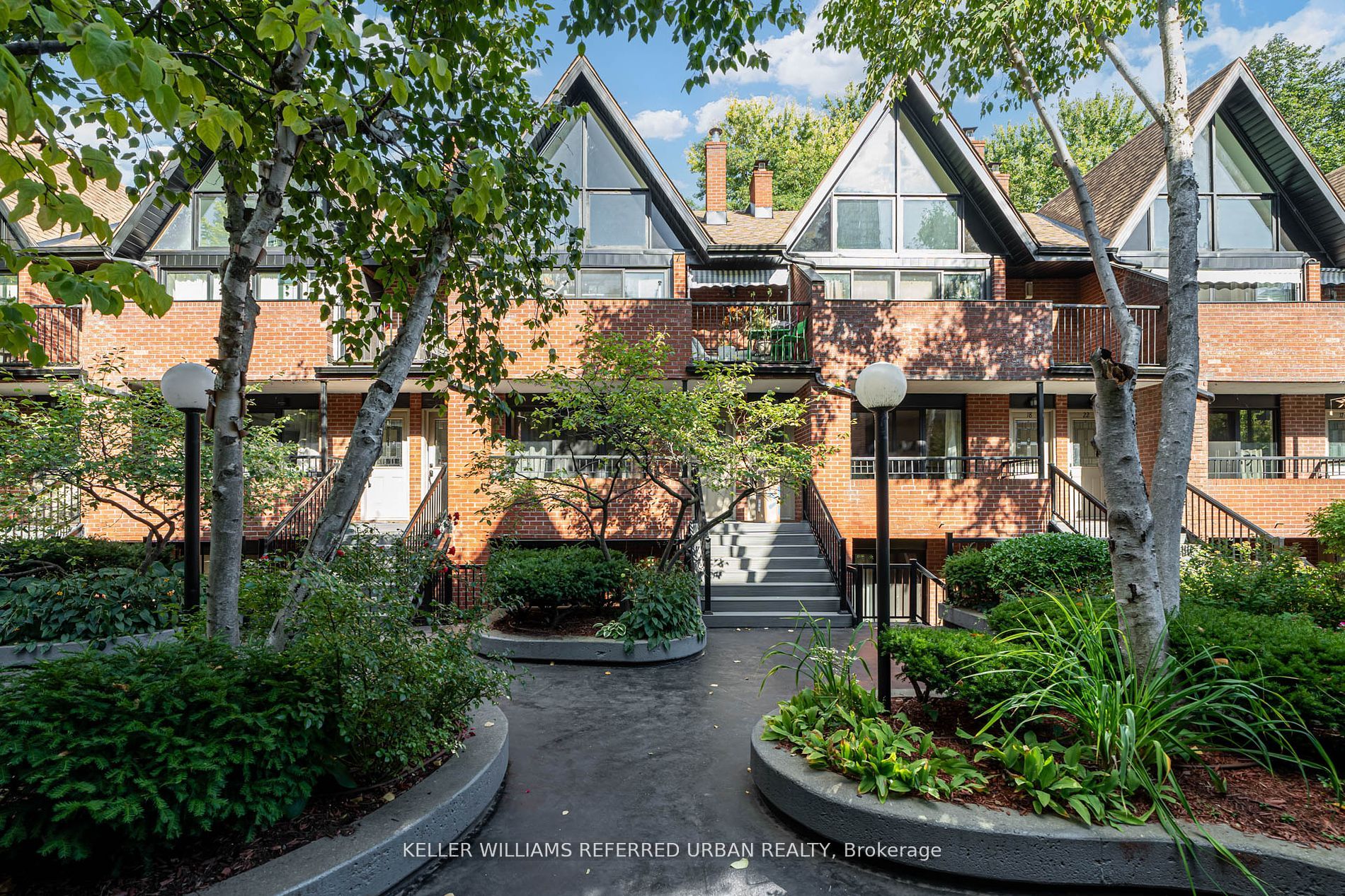 17 Pembroke Street #15