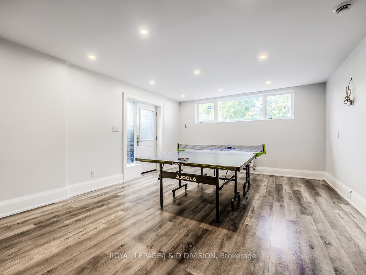 30 Broadleaf Road