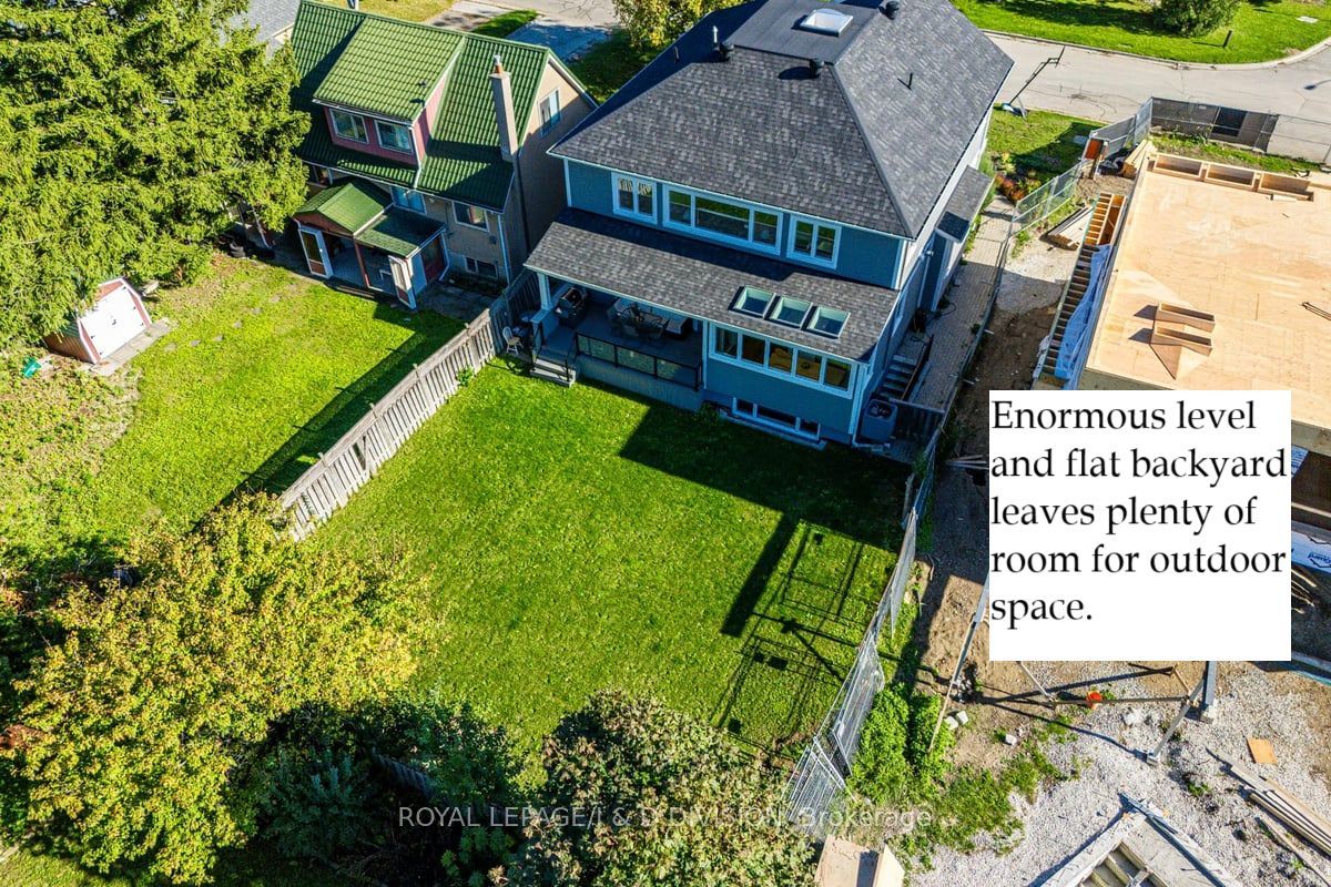 30 Broadleaf Road