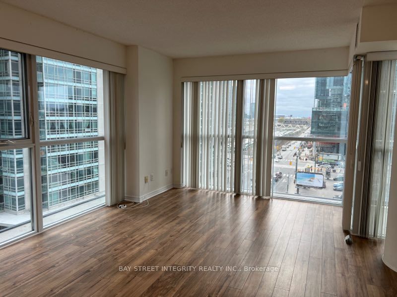 352 Front Street W #608