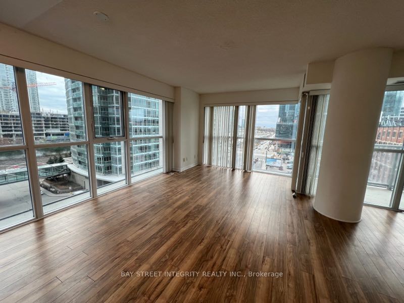352 Front Street W #608