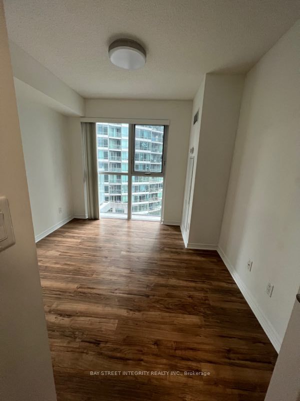 352 Front Street W #608