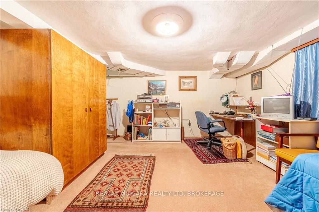 333 GLENGARRY Avenue