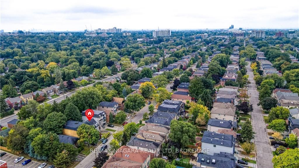 333 GLENGARRY Avenue