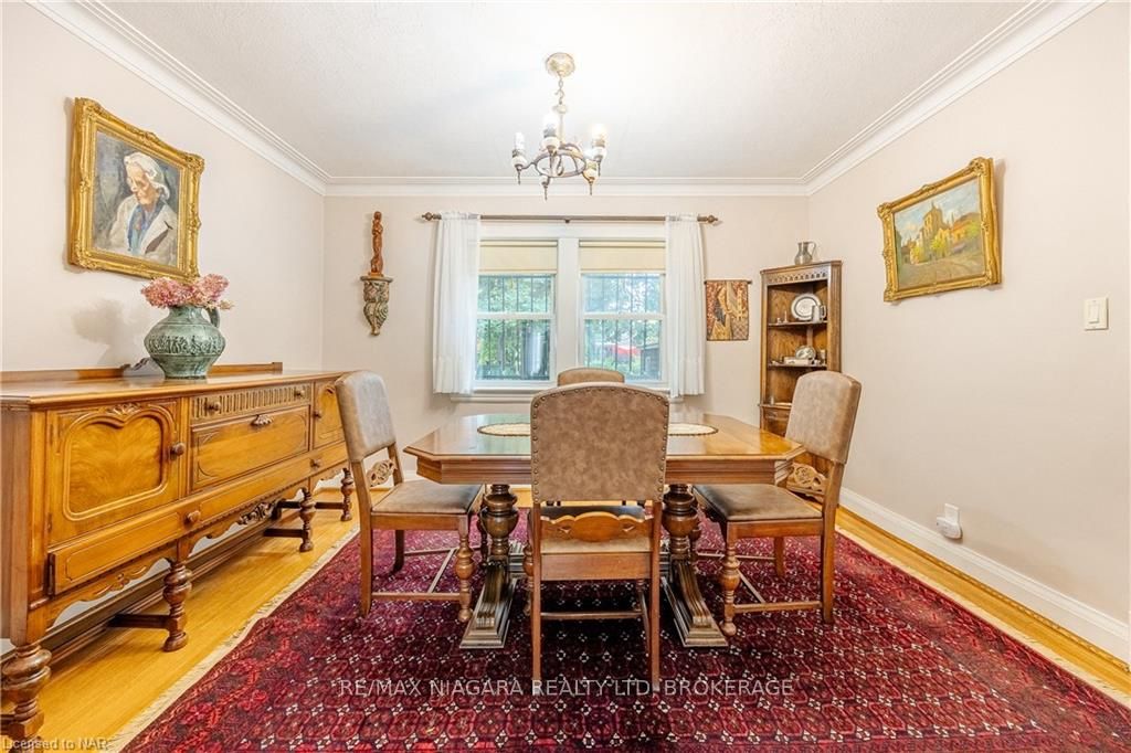 333 GLENGARRY Avenue