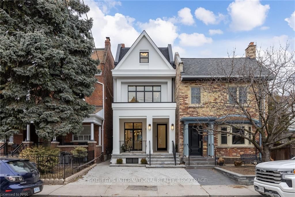 140 HARRISON Street