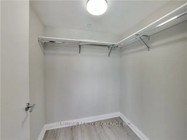 155 Yorkville Avenue, #1518