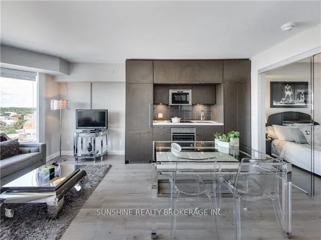 155 Yorkville Avenue, #1518