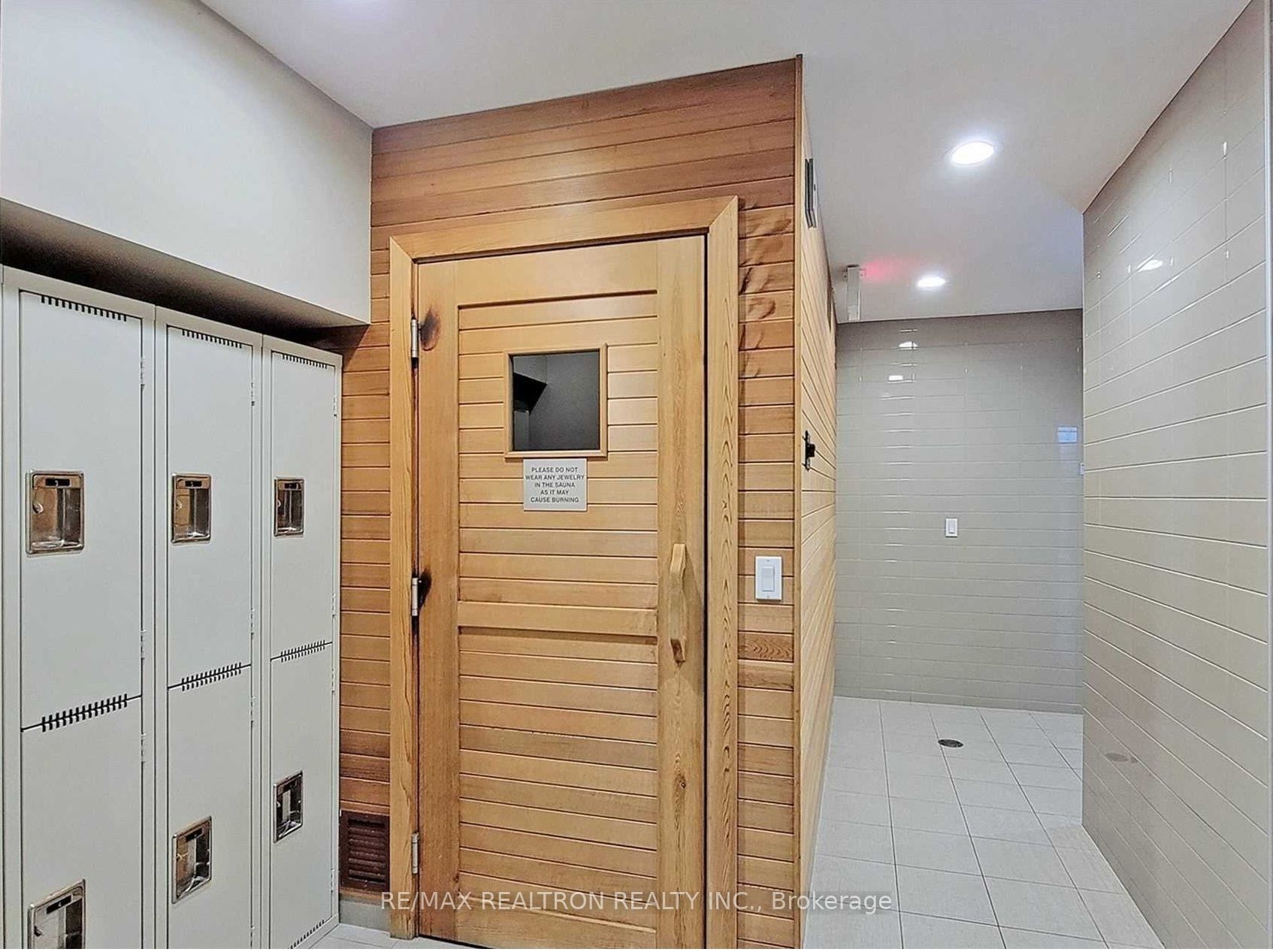 120 Dallimore Circle #417