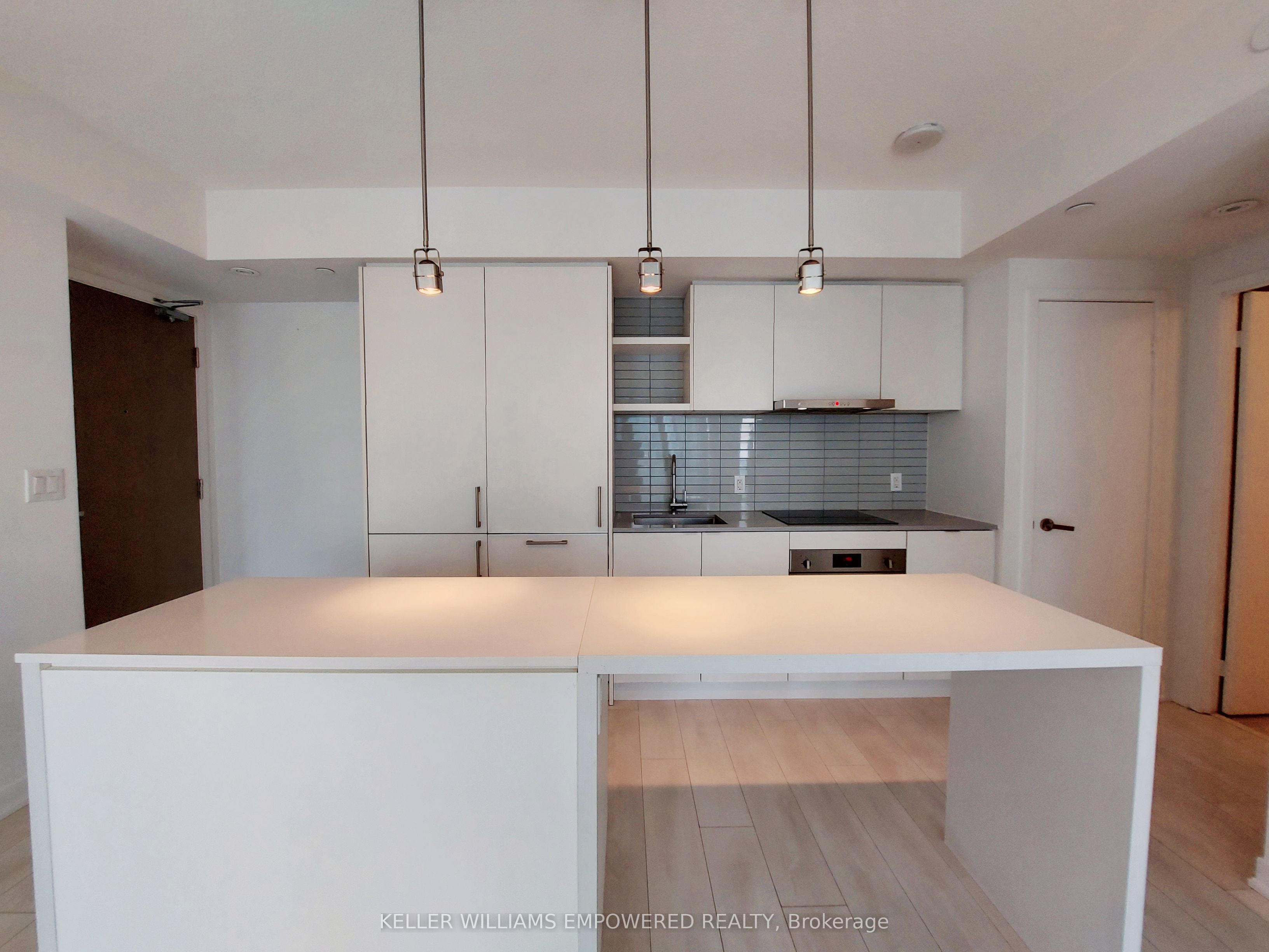 100 Harbour Street #4406