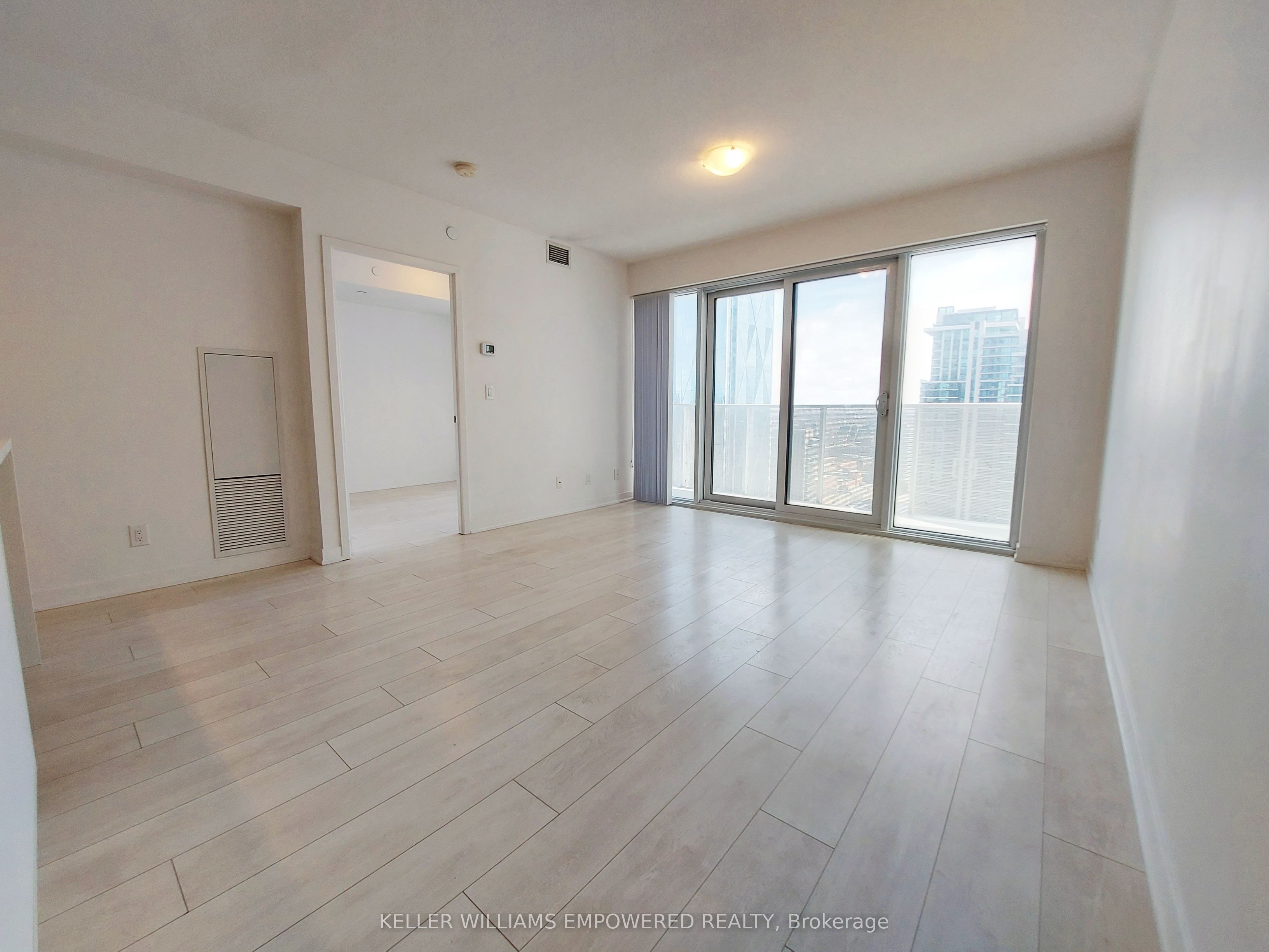 100 Harbour Street #4406