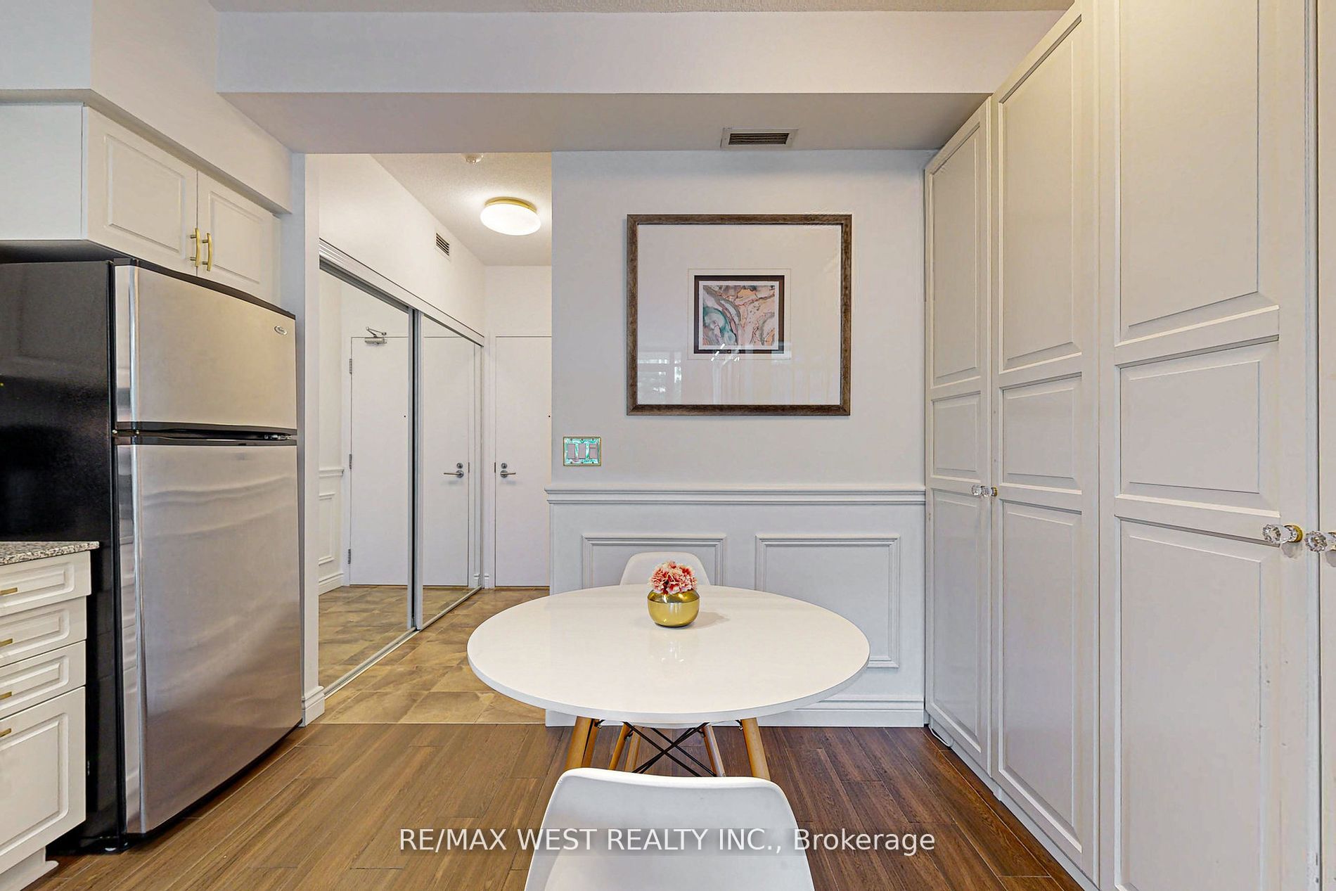 209 Fort York Boulevard #355