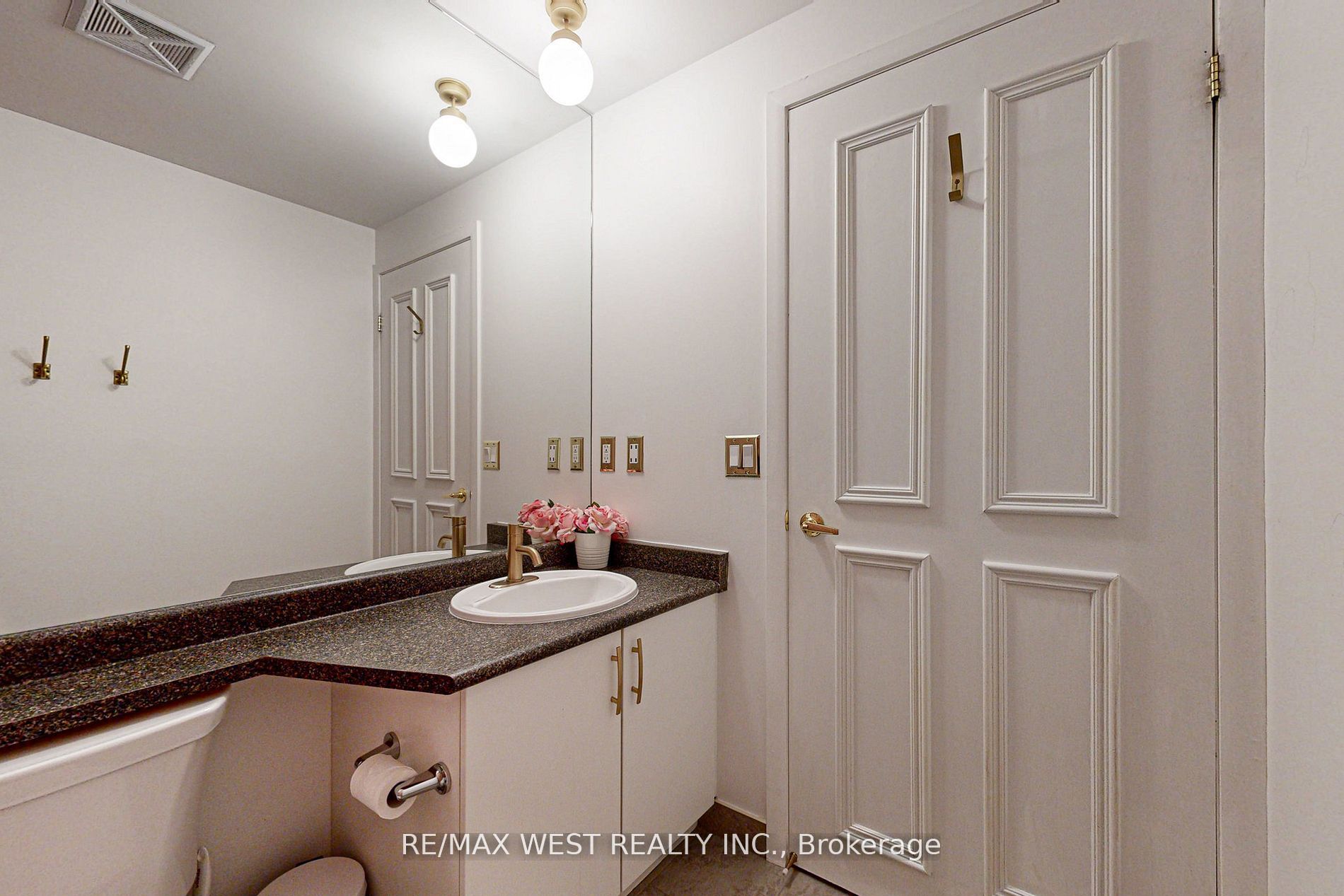 209 Fort York Boulevard #355