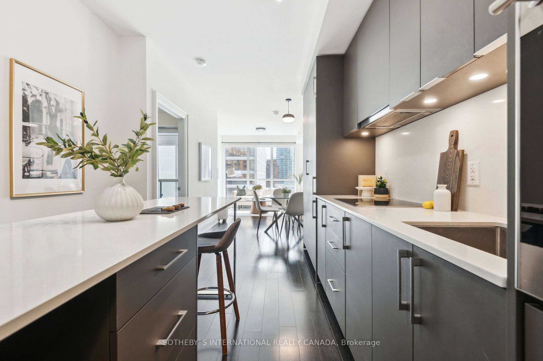 88 Cumberland Street #1201