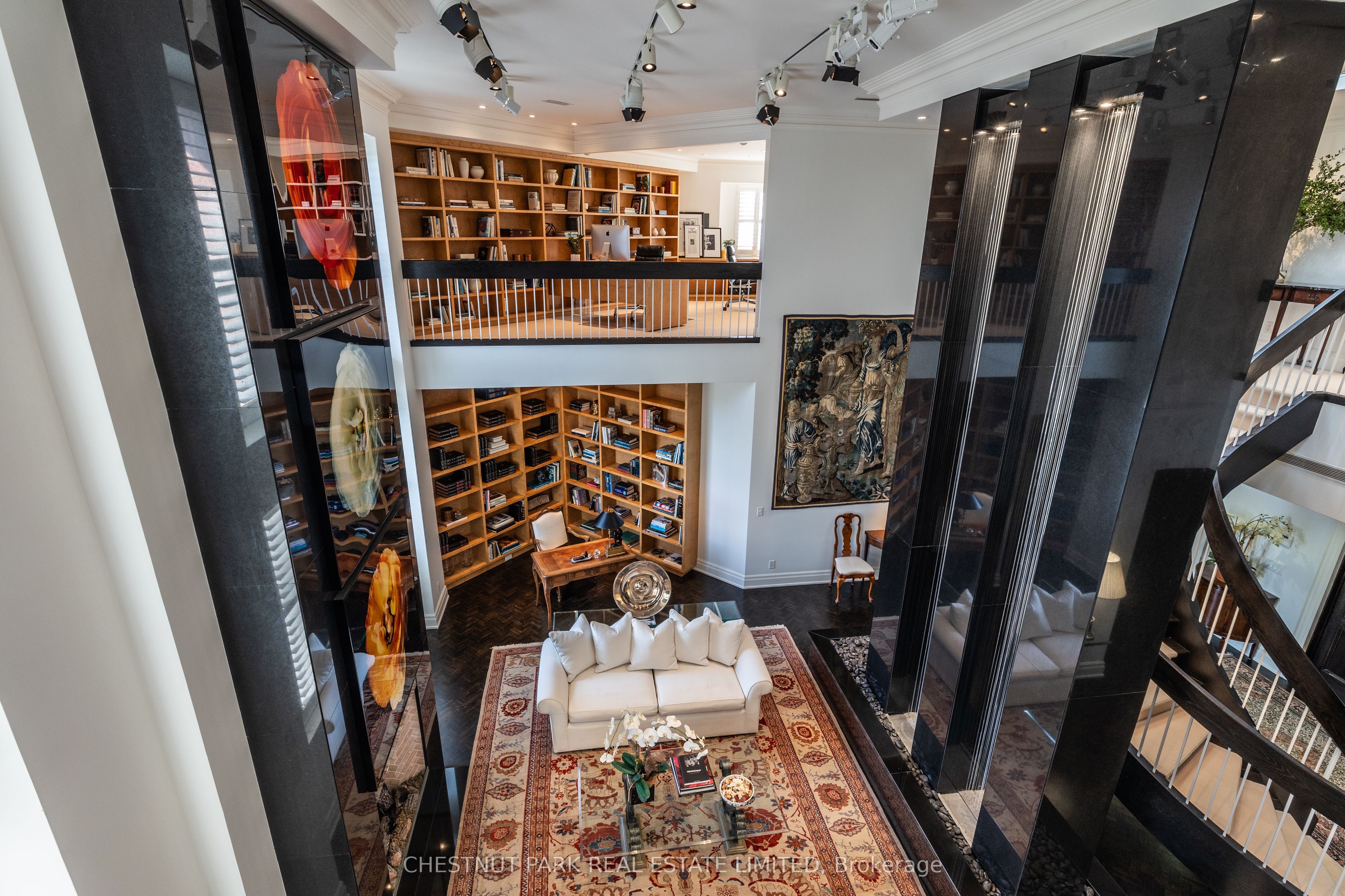 2 Lynwood Avenue, #PH1