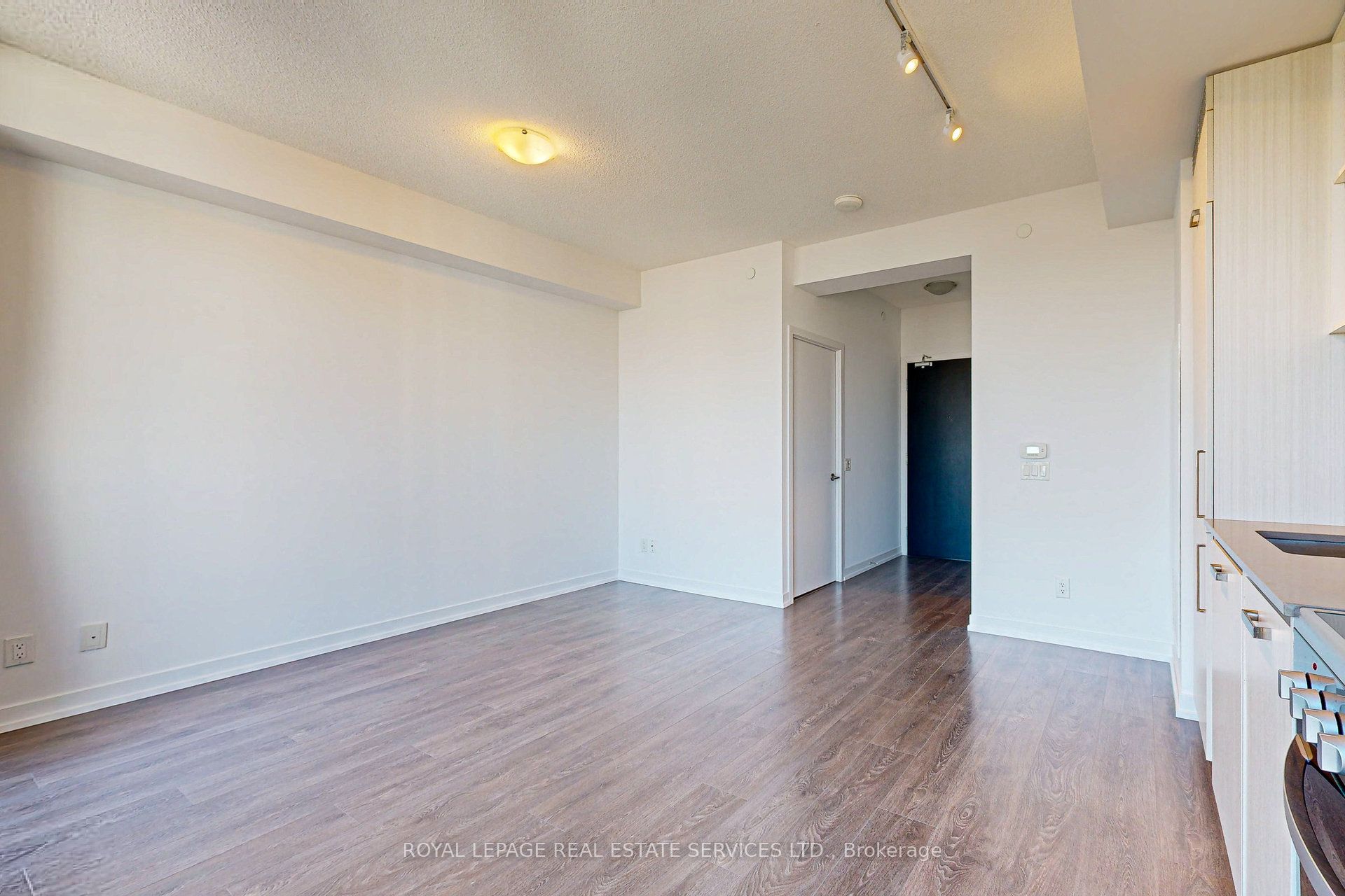 125 Redpath Avenue #1911