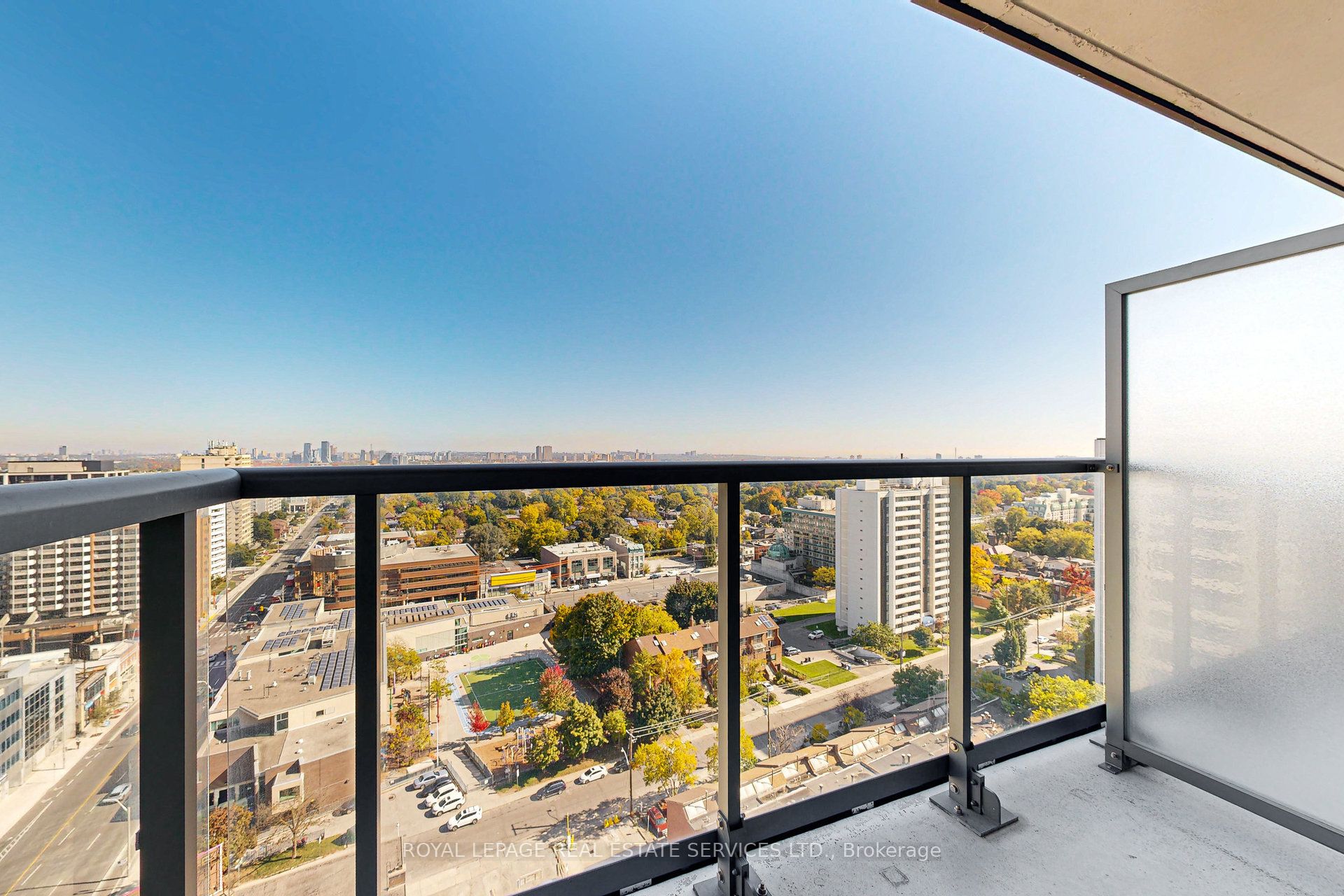 125 Redpath Avenue #1911