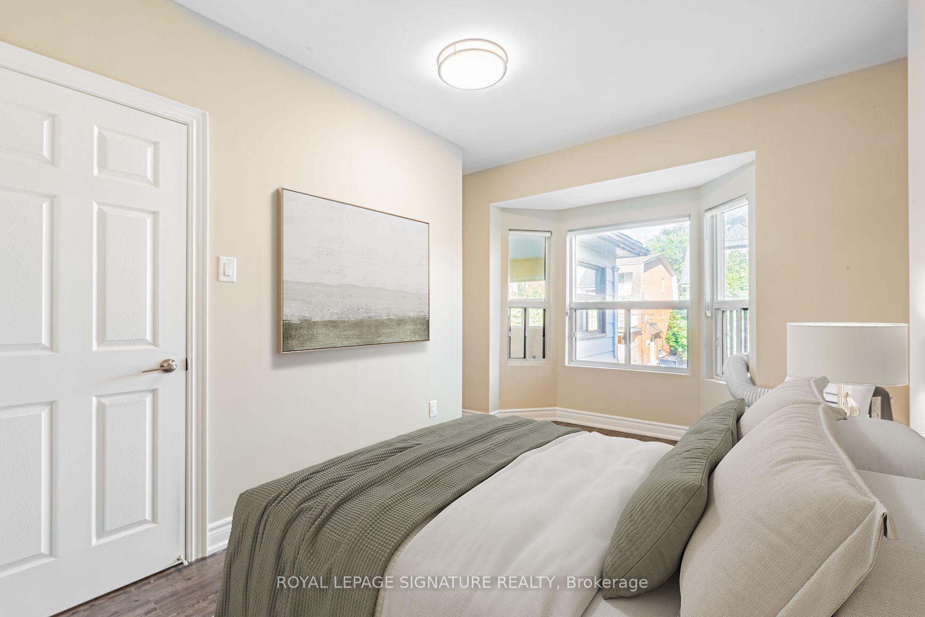 14 Howland Avenue #1