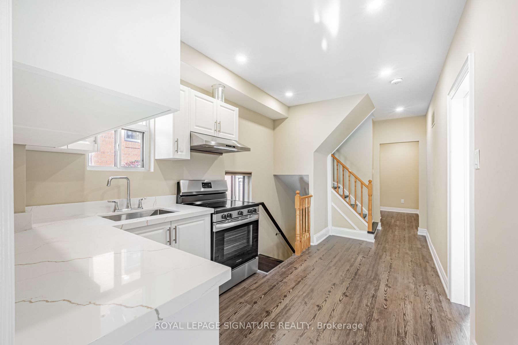 14 Howland Avenue #1