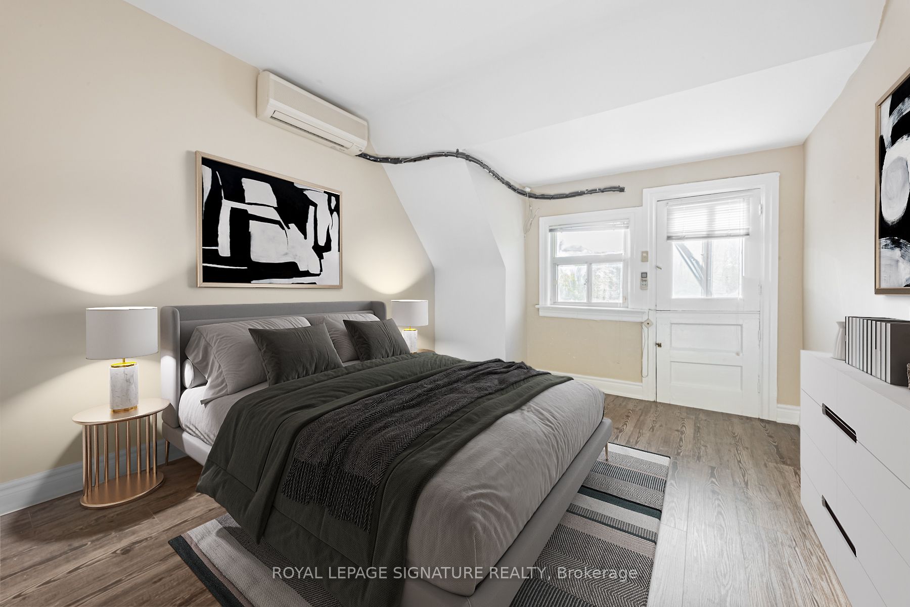 14 Howland Avenue #1