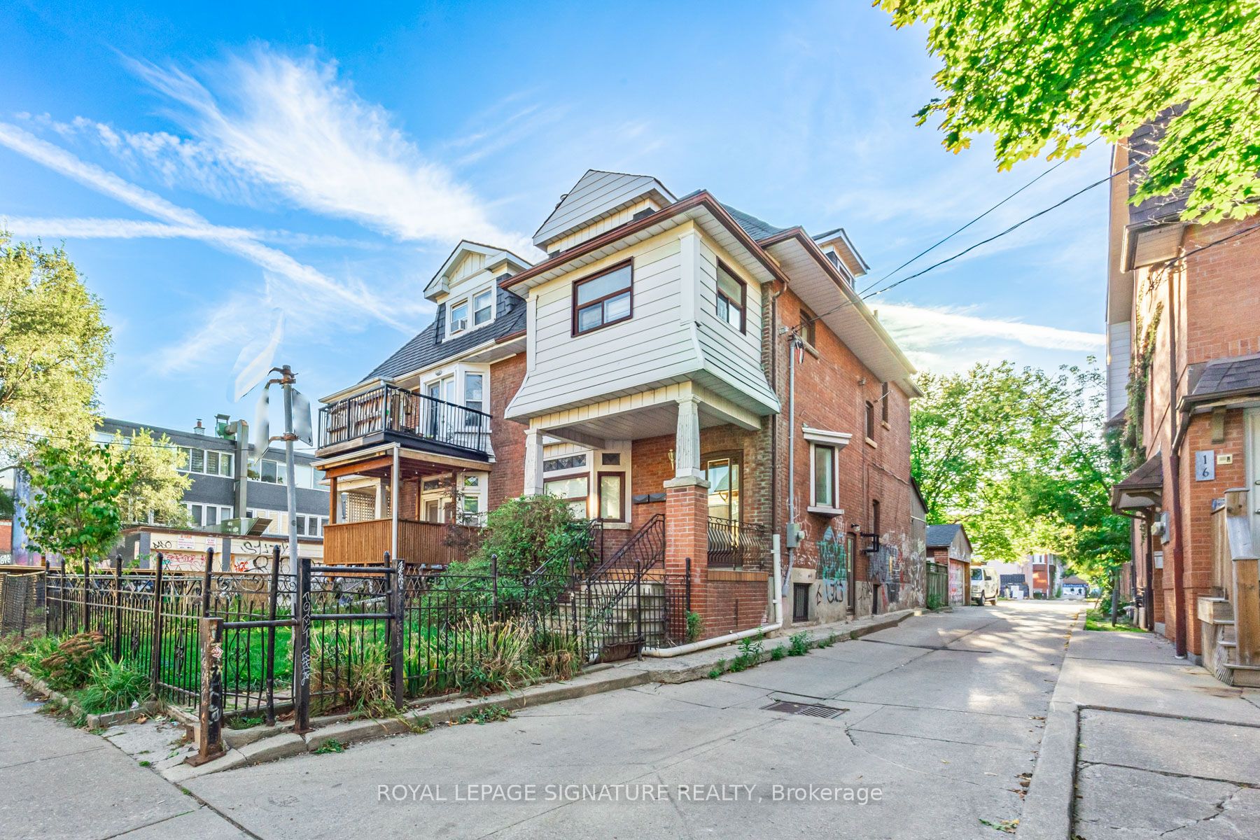 14 Howland Avenue #1