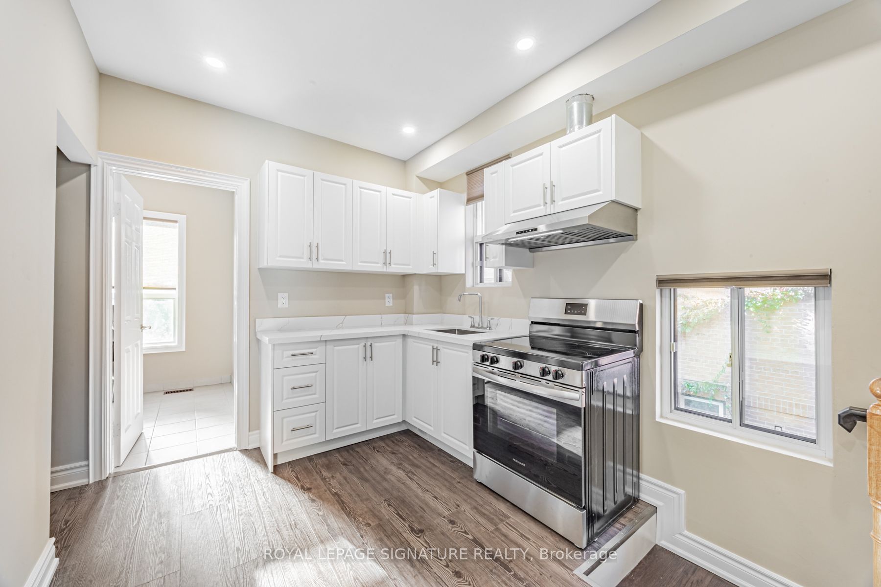 14 Howland Avenue #1