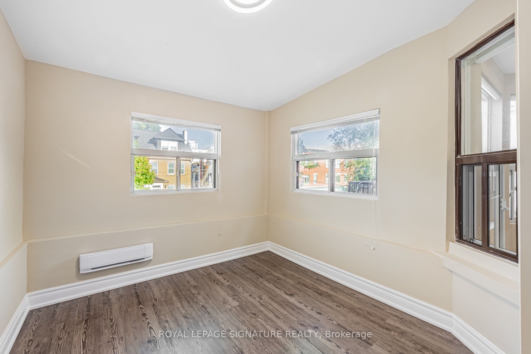 14 Howland Avenue #1