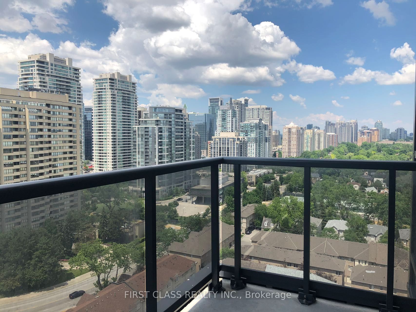 88 Sheppard Avenue E #1906