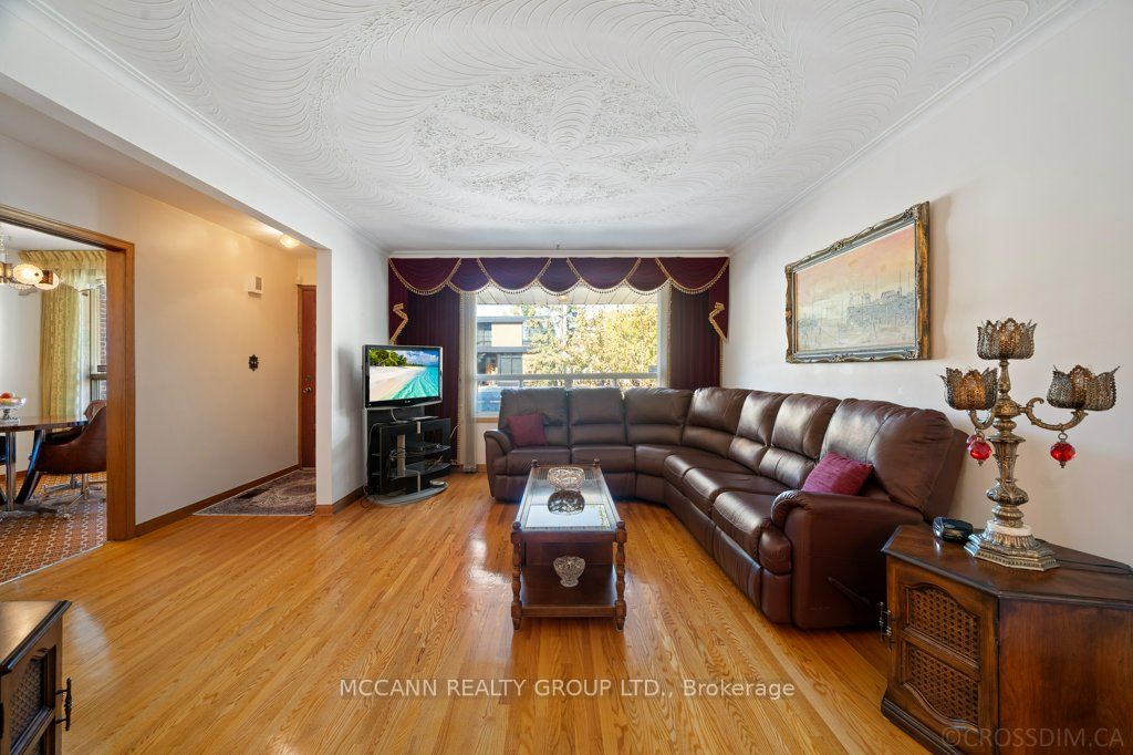 403 Melrose Avenue