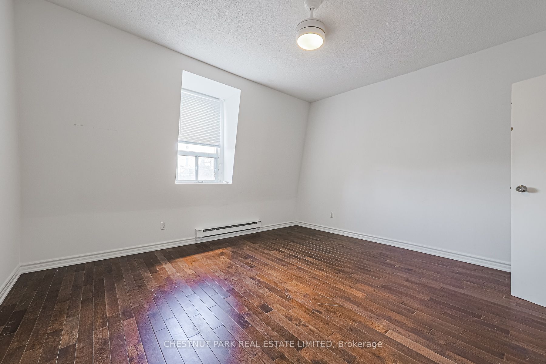 650A Queen Street W ##1