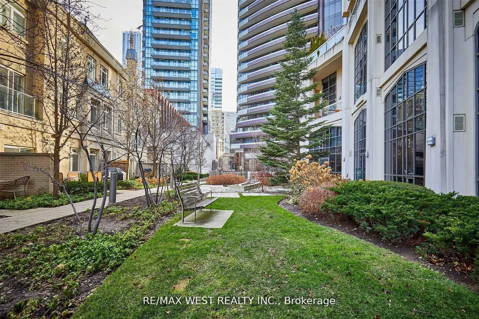 3 Mcalpine Street, #108