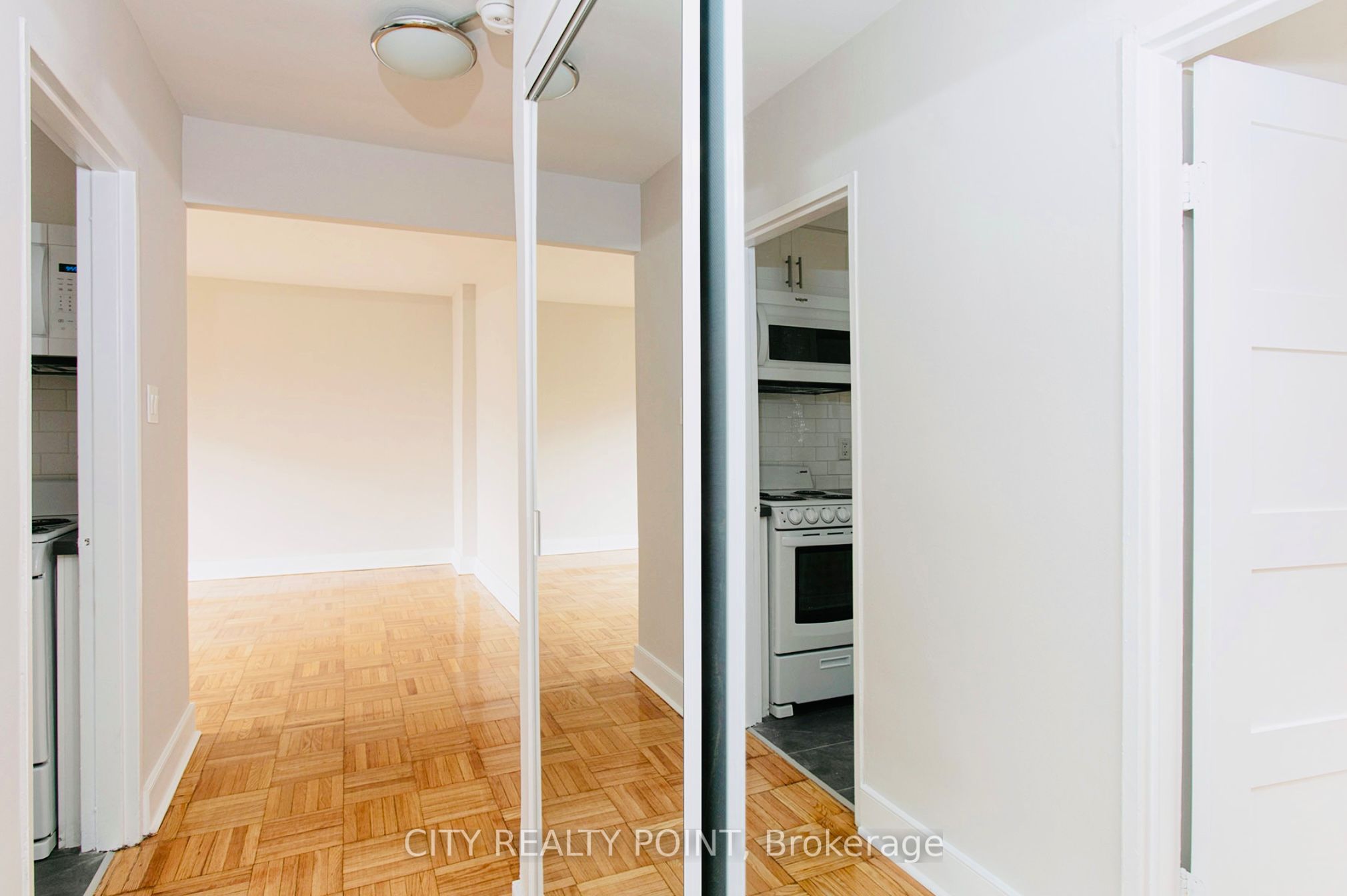 1545 Bathurst Street, #109