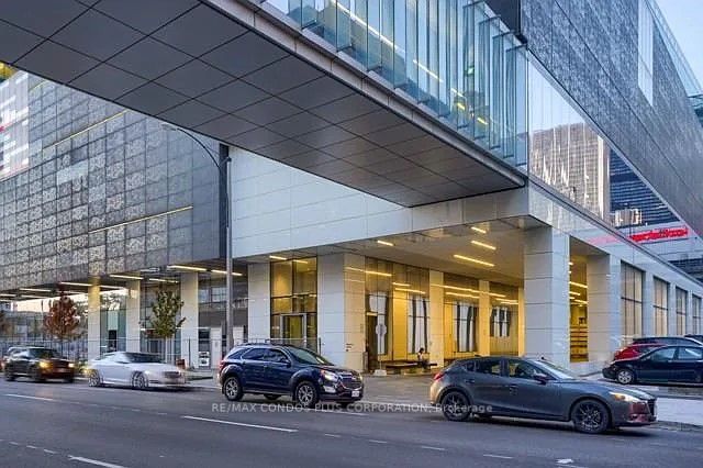 100 Harbour Street #4403