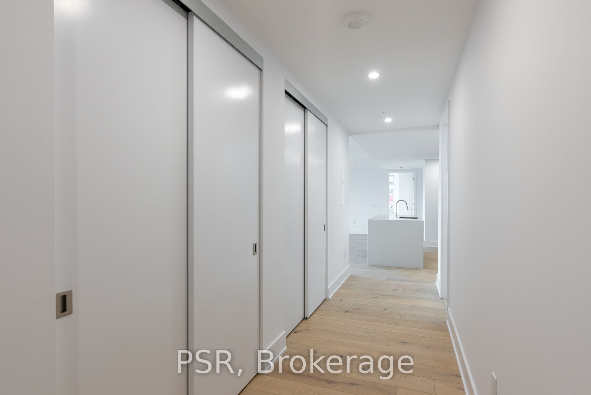 346 Davenport Road, #304
